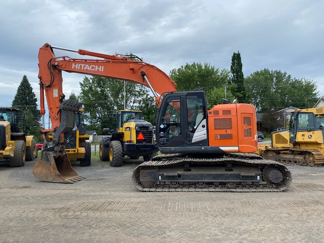 2019-Hitachi-ZX245USLC6.jpg