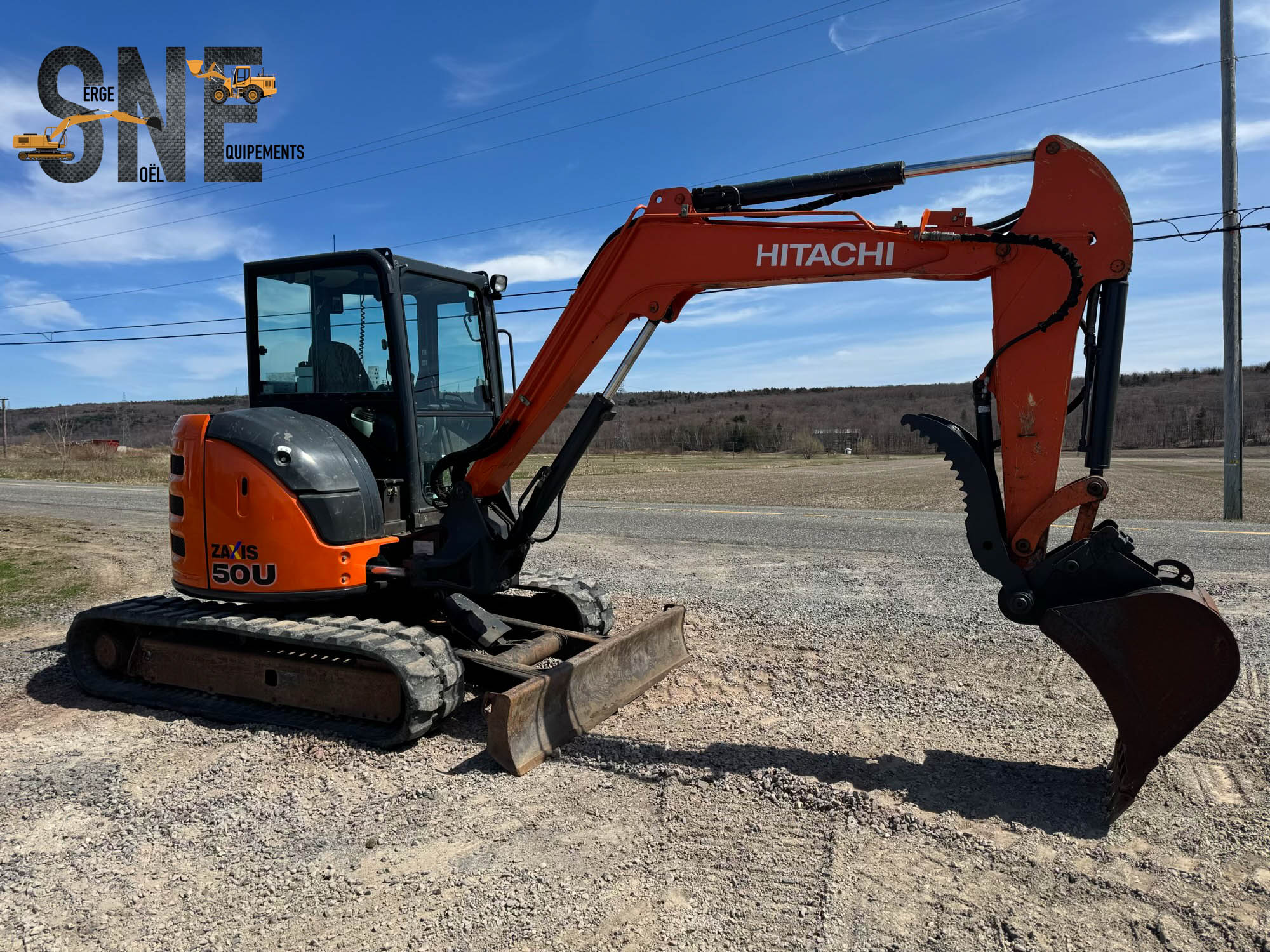 Hitachi ZX50U_6003.jpg