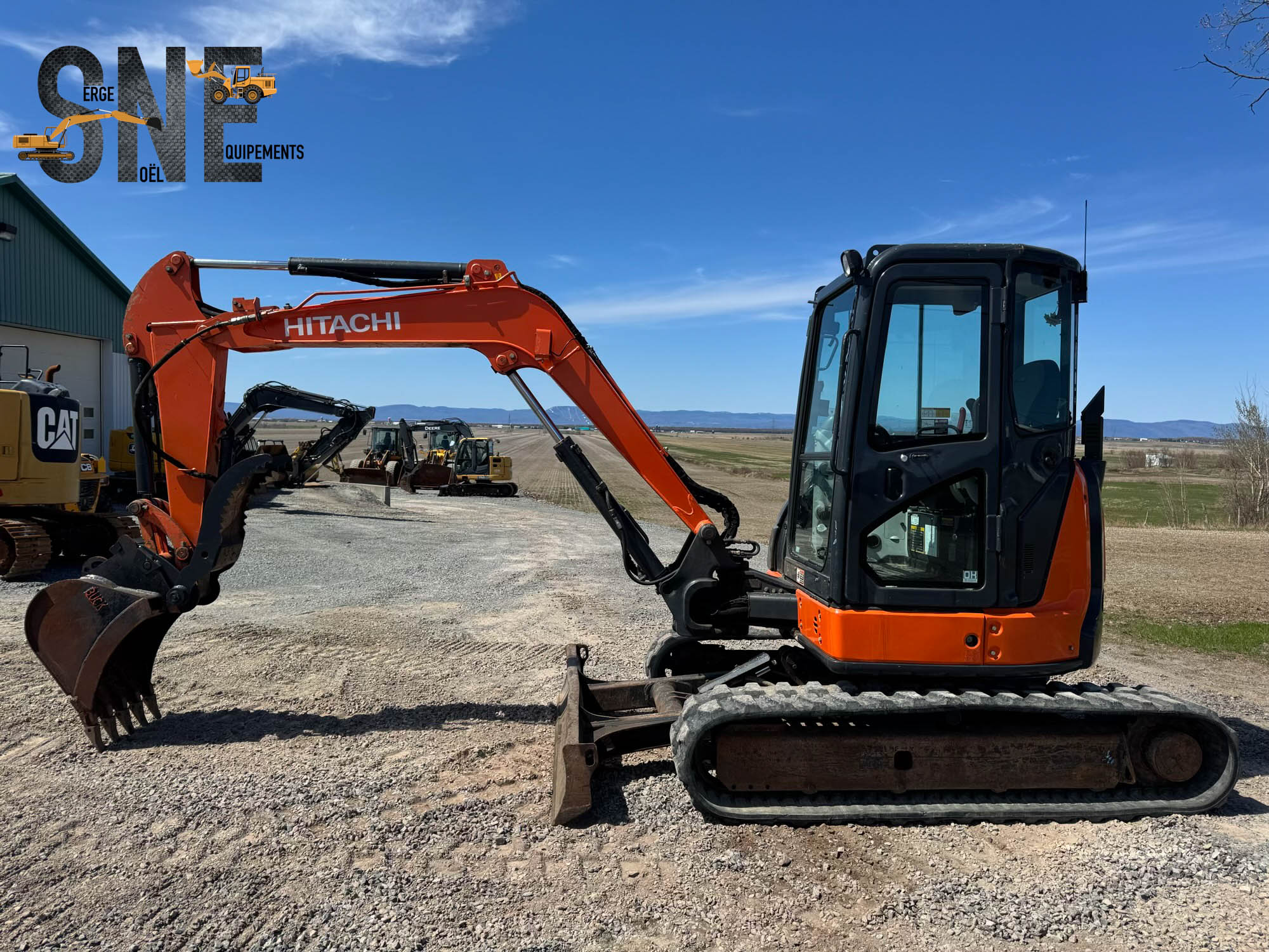 Hitachi ZX50U_5999.jpg