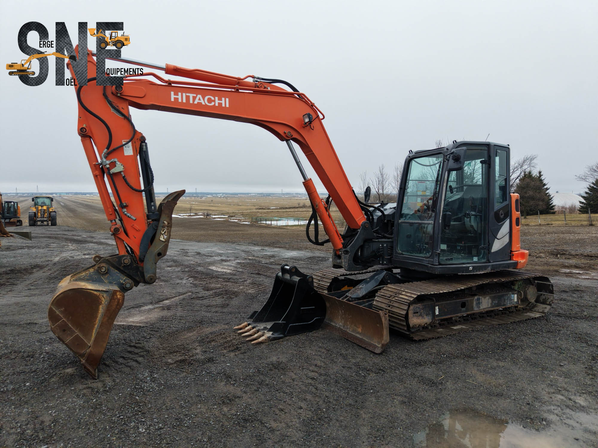 Hitachi ZX85USB-5N_094816_0103_1776271278536_photo.jpg