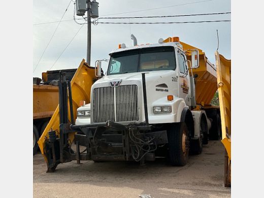 Western-Star-2009.jpeg
