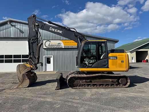 Deere 130G (1).jpg