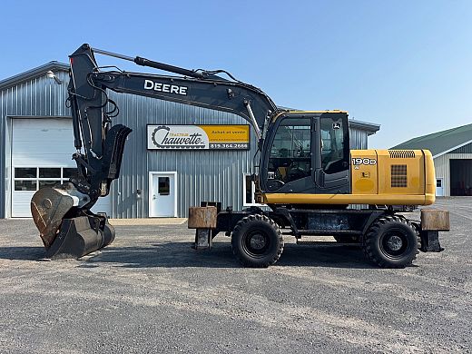 Deere 190D W (1).jpg