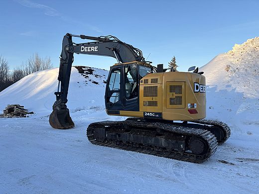 2020, John Deere 245G, 6785h, 149 000.jpg