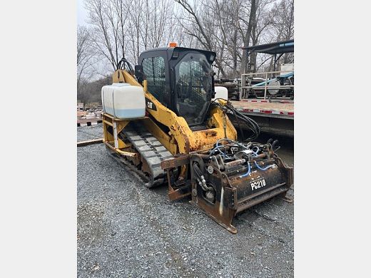 Skid Steer #5002.jpg