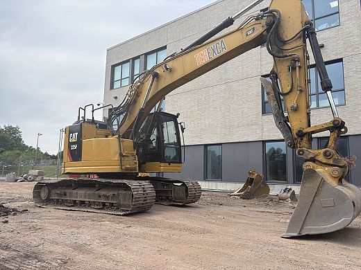 2018, Caterpillar, 325F.jpg