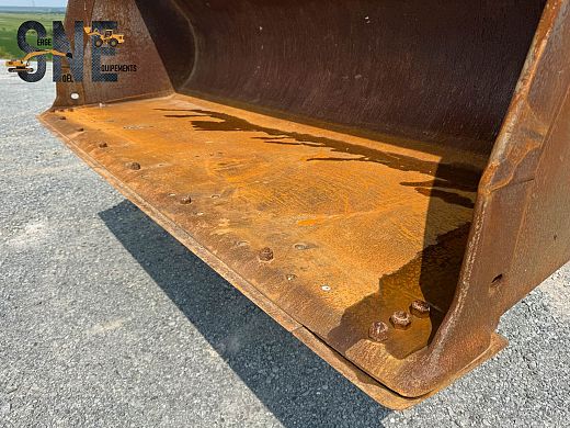 John Deere 544K_7492.jpg