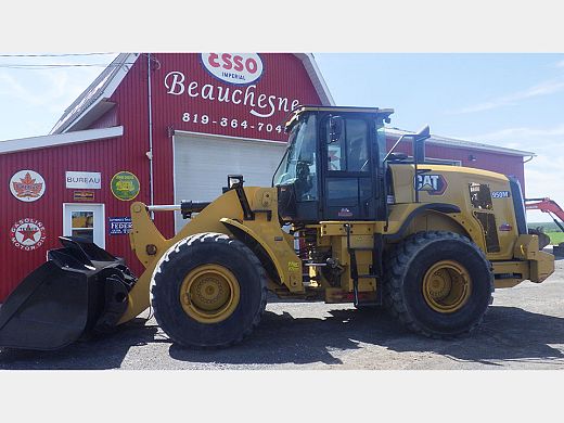 Caterpillar-950M-2016.jpg