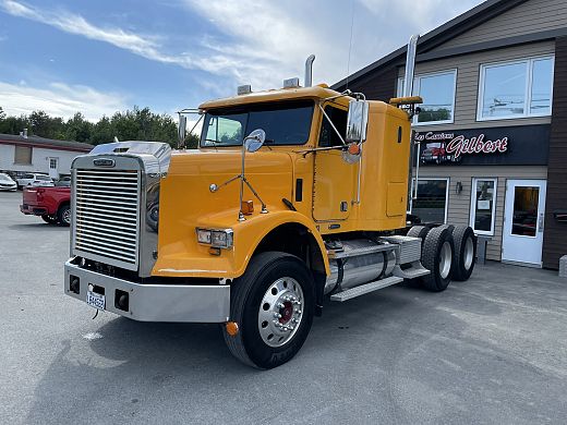 2004 - Freightliner FLD120SD - Camion Tracteur 01.JPEG