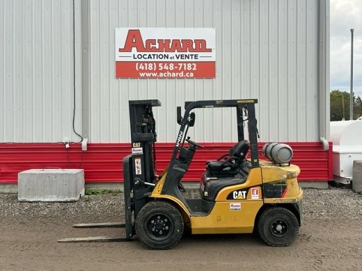 Caterpillar GP30N5 2018 #CE3272 Profil achard side.jpg