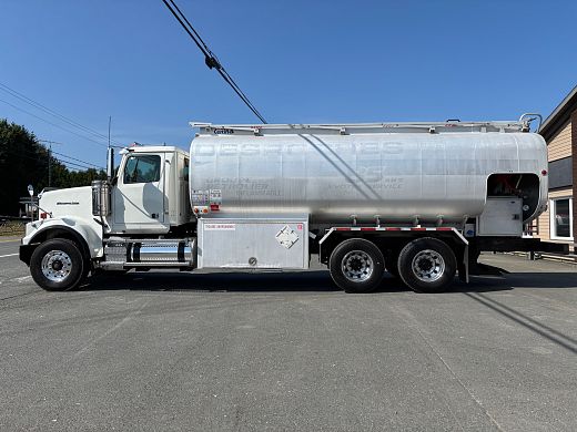 2018 - Western Star 4900FA - Camion Citerne 07.JPG