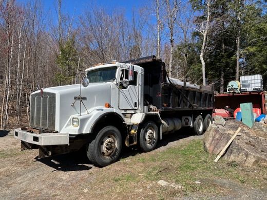 12-roues-Kenworth.jpeg