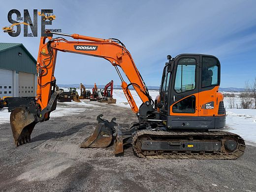 Doosan DX85R-3_0654.jpg