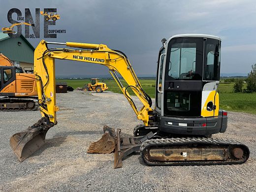 New Holland E35B_7285.jpg