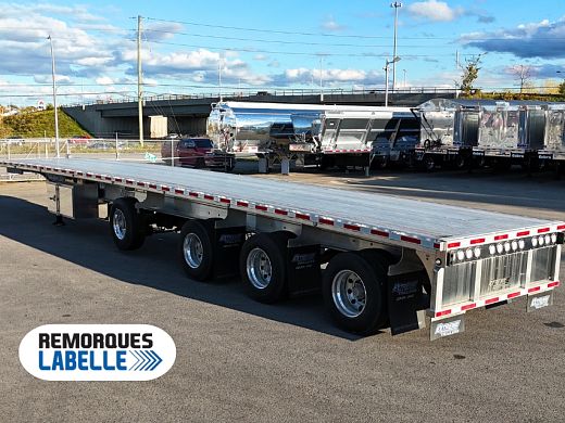 Extreme flatbed 4 essieux publiquip.jpg