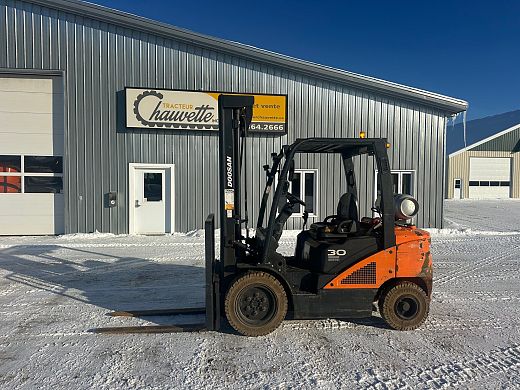 Doosan G30N-7 (1).jpg