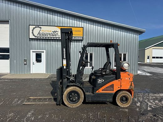 Doosan G30N-7 (1).jpg