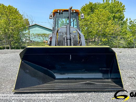 JOHN DEERE 710L BACKHOE LOADER