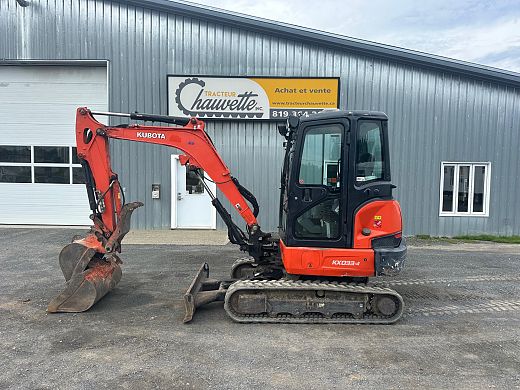 Kubota KX033 (1).jpg