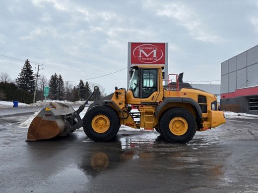 2019-Volvo-L120H.jpg