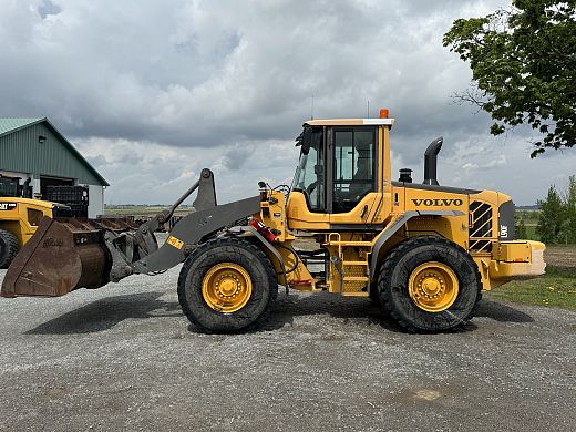 Volvo L90F_0296.jpg