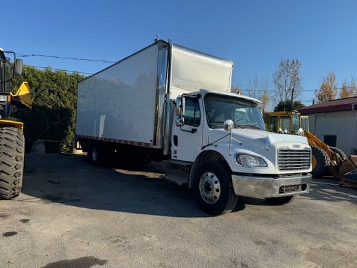 2016-Freightliner-M2-106.jpg