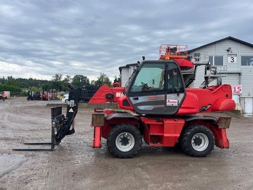 Manitou MRT-1840 2017 #CT0556 Profile droite right side.jpg