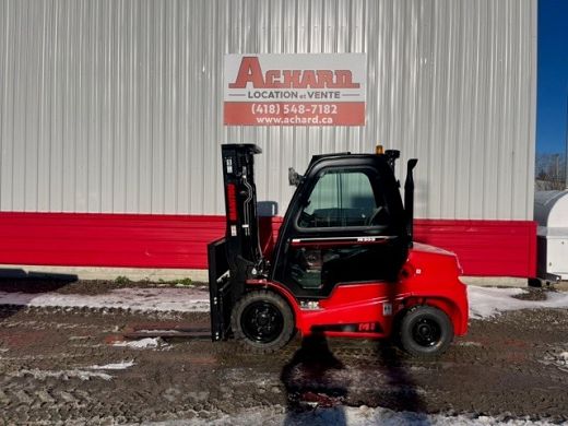 Manitou MI 30 D CE8738 profil achard side.jpg