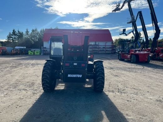 Manitou MT10055 CT0995 Profil arriere.jpg