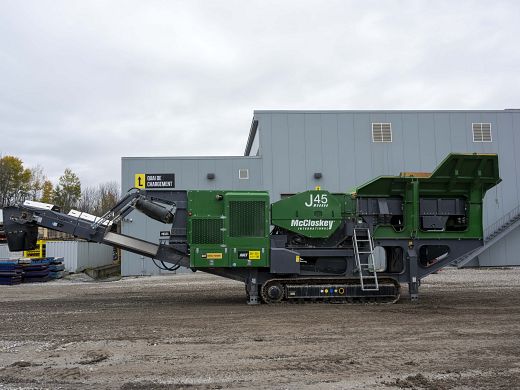 McCloskey J45 - 903674 - 2024 -567 H-10 -LR.jpg