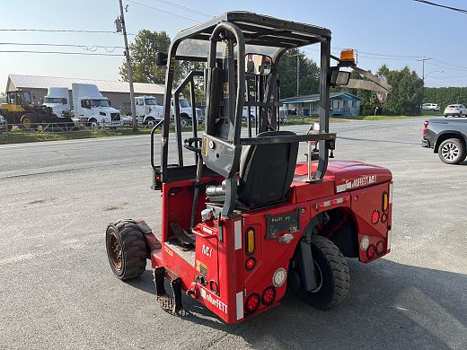 2009 - Moffett M4 32.3 - Forklift 05.jpeg