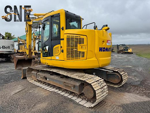 Komatsu PC138_6346.jpg