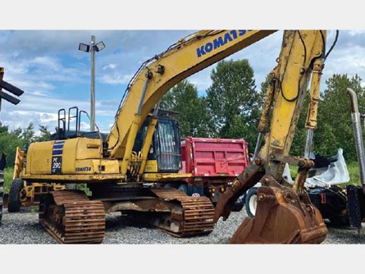 Komatsu-PC290LC-10-2013.jpg