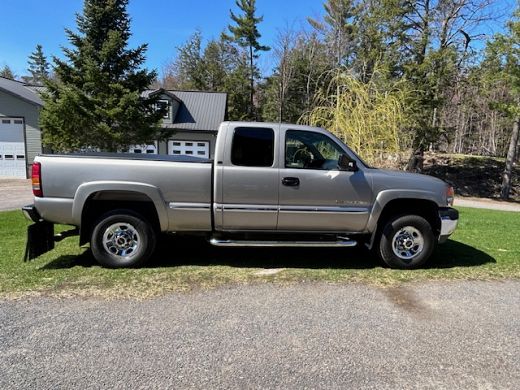 2002-GMC.jpeg
