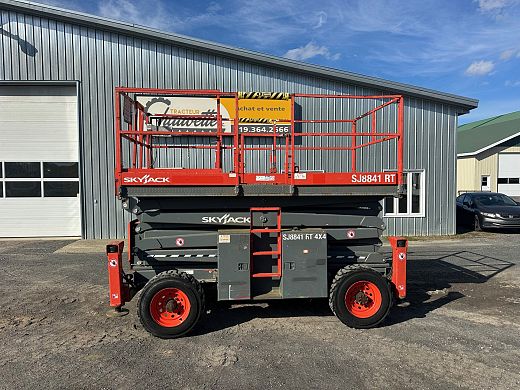 Skyjack SJ8841 (1).jpg