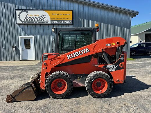 kubota ssv65 (1).jpg