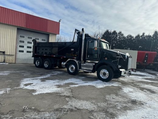 2014-Kenworth-T800.jpg