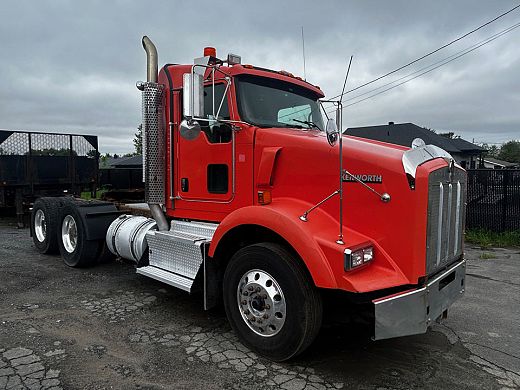 2011 Kenworth t800.jpg
