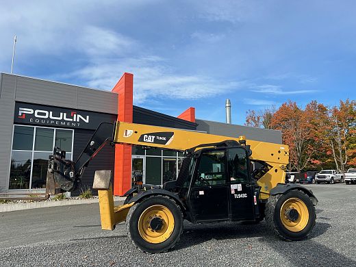 CAT TL943C.jpg