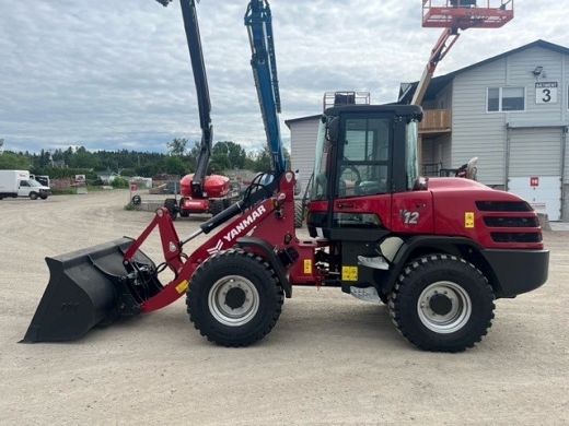 Yanmar V12 LO0928 profil gauche left side.jpg