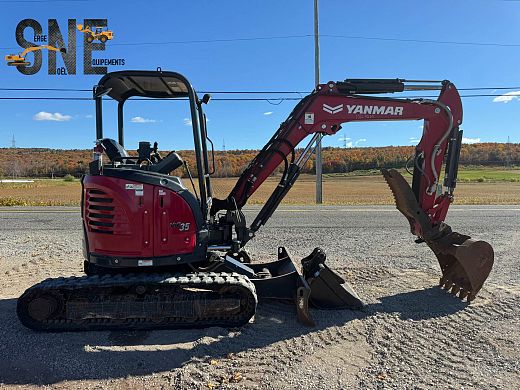 Yanmar VIO35-6A_8454.jpg