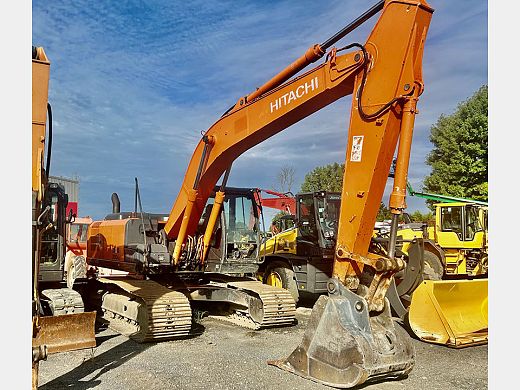 2013 Hitachi ZX210.jpg