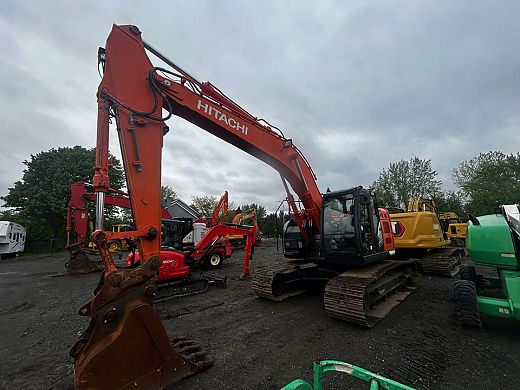 Hitachi-ZX245USLC-6-2020.jpg