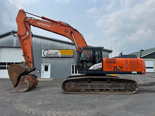 Hitachi ZX350 (1).jpg